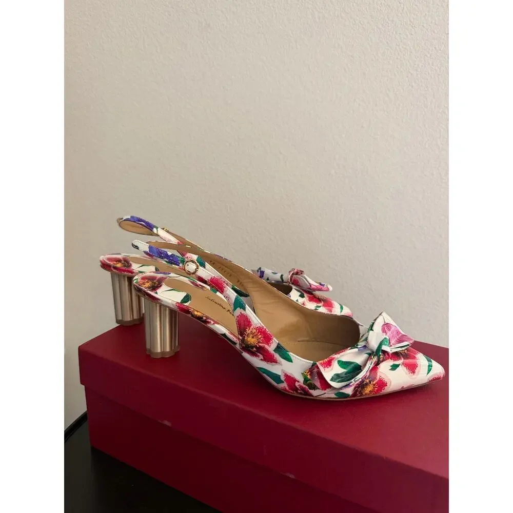 Salvatore Ferragamo white floral peony slingback heels sz 9 1/2